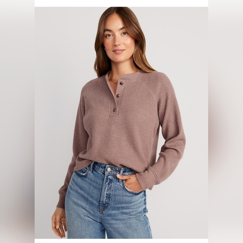 Plush waffle Knit henley top